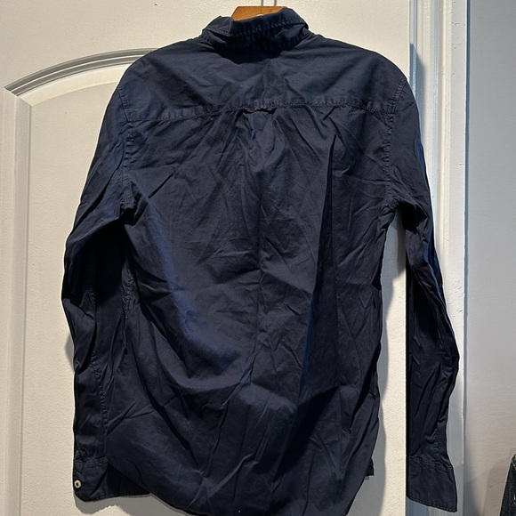 American Eagle Long Sleeve Pocket Button Down - Picture 4 of 4